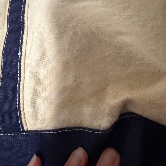 Retro Vintage Falling Leaf Lake Navy and Cream Tote Bag - Picture 4 of 8